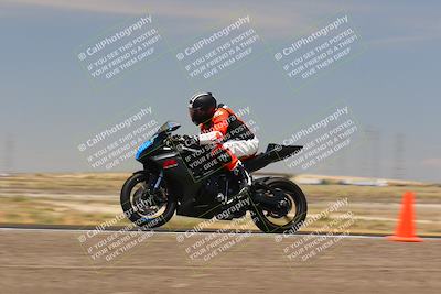 media/Jul-22-2022-TrackDaz (Fri) [[ca4971259a]]/Group B/130pm (Wheelie Bump)/